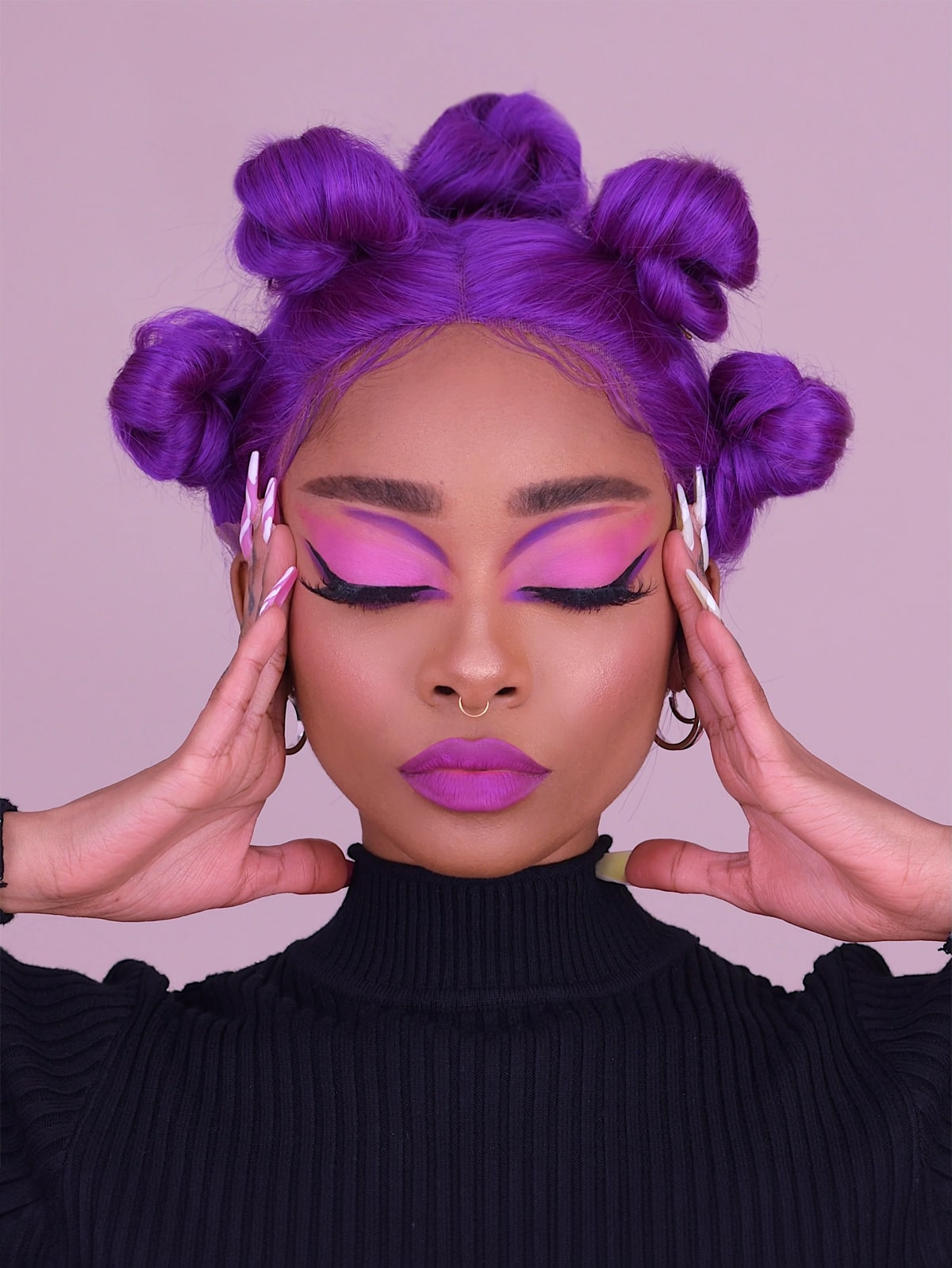 Spotlight—Violet Flame Glam Wig - obrazek 2